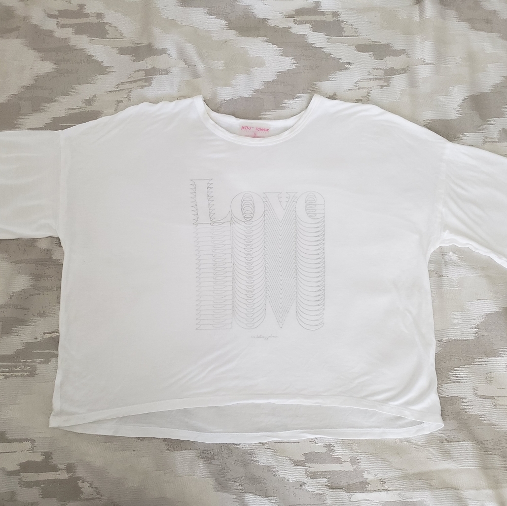 🎀Betsy Johnson🎀 Love T-shirt - Picture 3 of 7